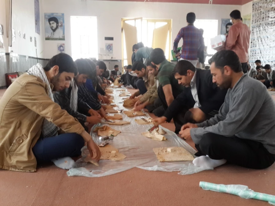 صرف ناهار - دهلران