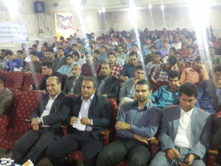 آیین آغازین سال تحصیلی دانشجویان دانشگاه فرهنگیان و گرامیداشت هفته ی دفاع مقدس