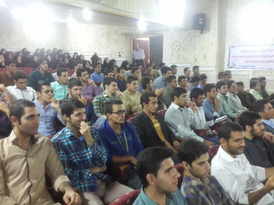 آیین آغازین سال تحصیلی دانشجویان دانشگاه فرهنگیان و گرامیداشت هفته ی دفاع مقدس