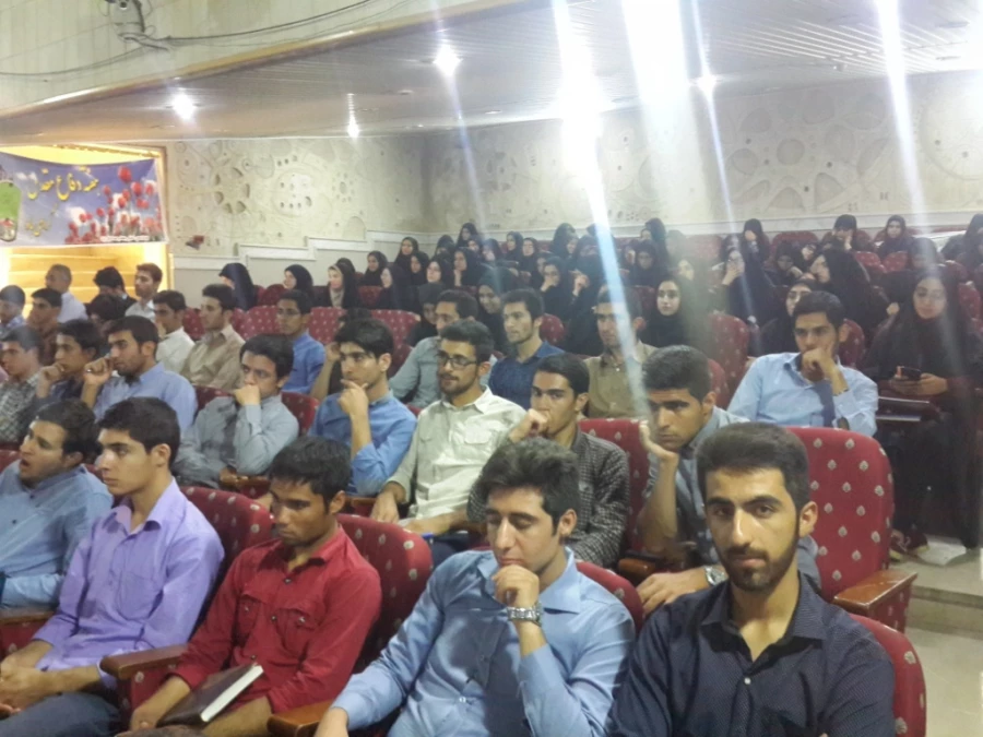 آیین آغازین سال تحصیلی دانشجویان دانشگاه فرهنگیان و گرامیداشت هفته ی دفاع مقدس