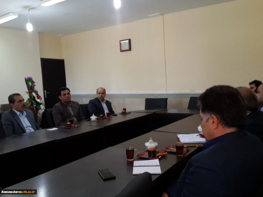 حضور مدیر عامل بانک ملت در مدیریت پردیس های استان