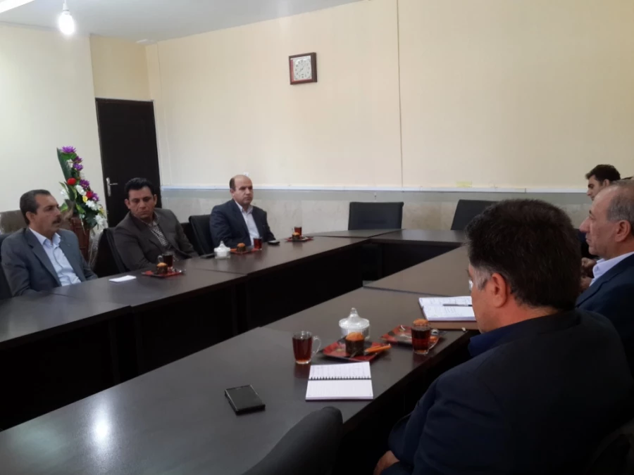 حضور مدیر عامل بانک ملت در مدیریت پردیس های استان