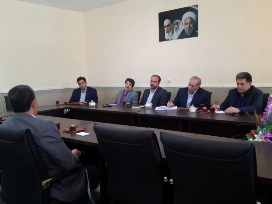 حضور مدیر عامل بانک ملت در مدیریت پردیس های استان