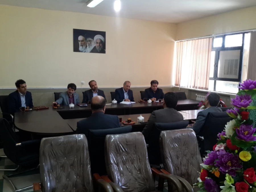 حضور مدیر عامل بانک ملت در مدیریت پردیس های استان