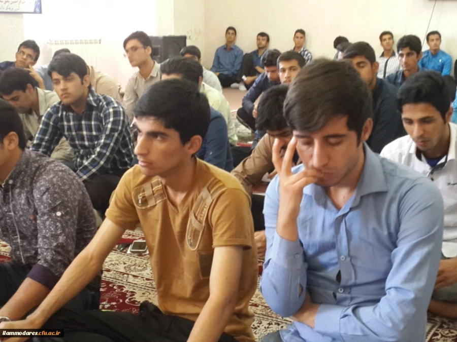 نشست دانشجویس با مسؤلین پردیس