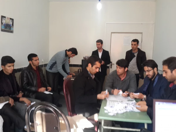 حضور حداکثری و فعال دانشجومعلمان پردیس در انتخابات شورای صنفی