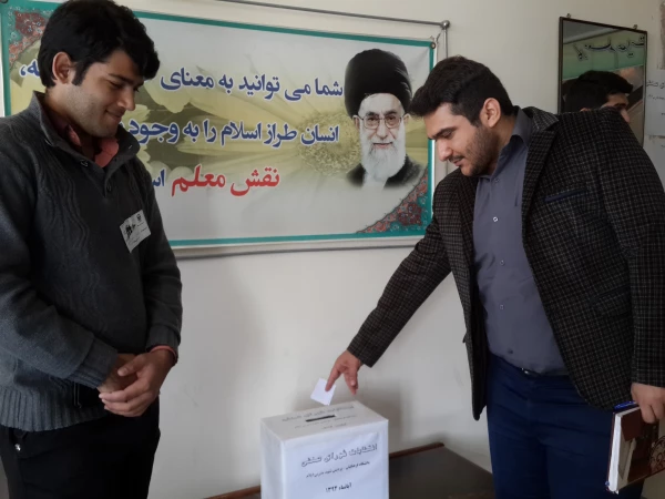 حضور حداکثری و فعال دانشجومعلمان پردیس در انتخابات شورای صنفی