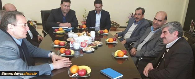 دیدار با خانواده دانشجومعلم شهید شیروانیان و دیدار با رییس دانشگاه ایلام 5