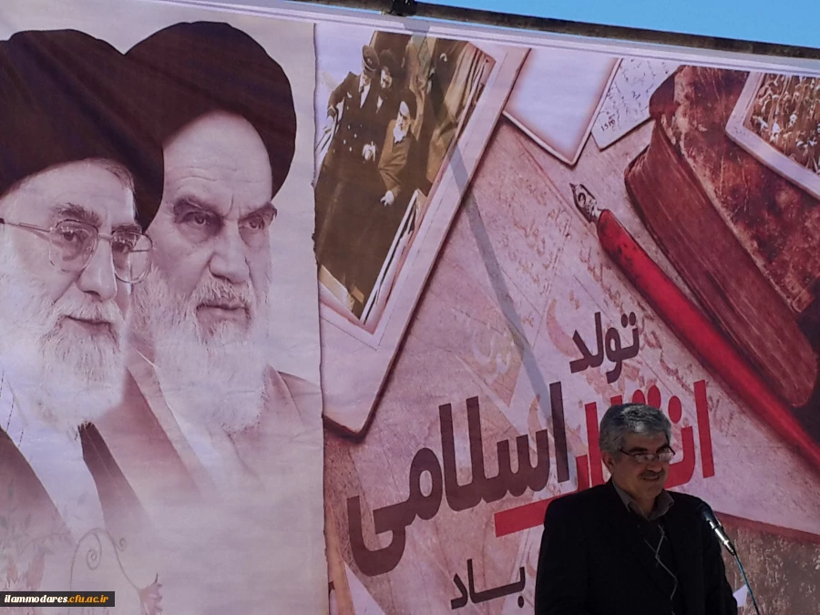 حضور سرپرست و تعدادی از کارکنان  پردیس های استان در مراسم غباررویی مزار گمنام  شهدای          دانشگاه ایلام  5