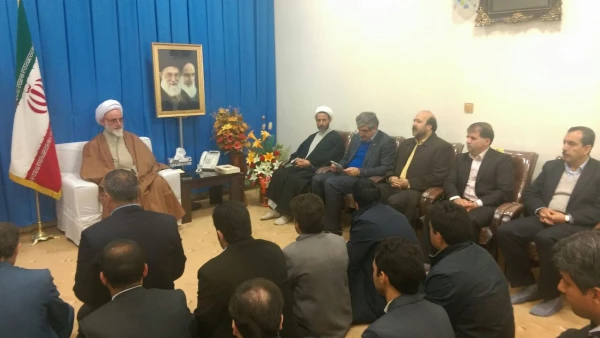 دیدار سرپرست امور دانشگاه فرهنگیان ایلام، مسؤلین و کارکنان پردیس های استان با حجت الاسلام لطفی نماینده محترم ولی فقیه استان و امام جمعه  شهرایلام 3