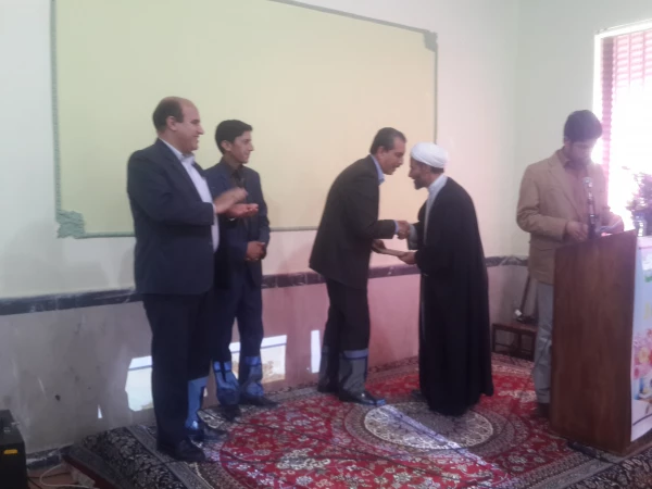 مراسم هفته ی آموزش و گرامیداشت مقام شامخ معلم  7