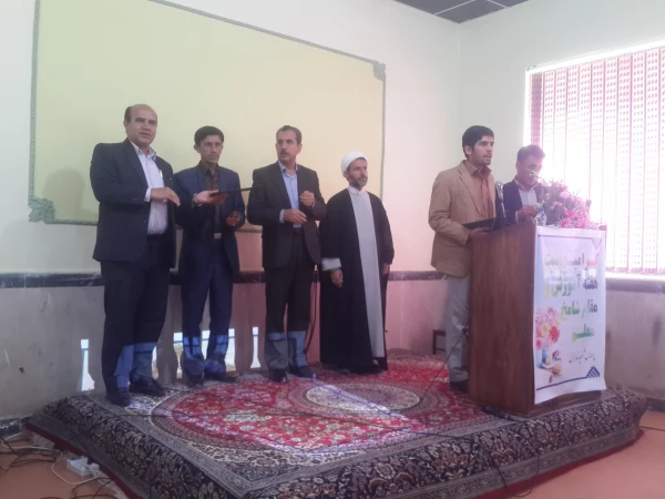 مراسم هفته ی آموزش و گرامیداشت مقام شامخ معلم  8