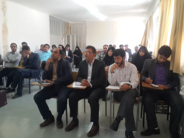 نشست هم اندیشی «حلقه های صالحین» بسیج اساتید دانشگاه فرهنگیان استان ایلام 3