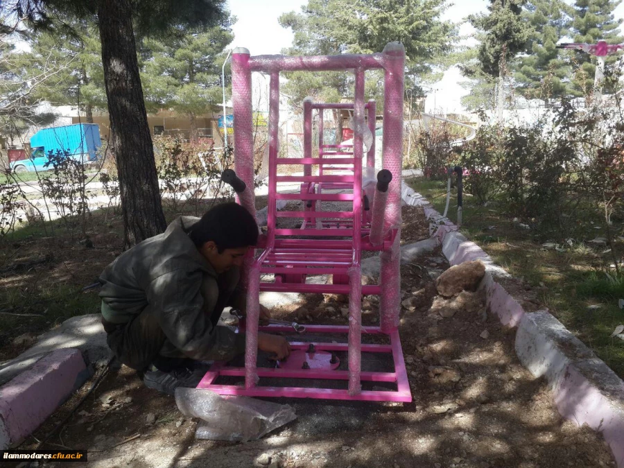 فضا سازی محوطه ی پردیس به روایت تصویر 4