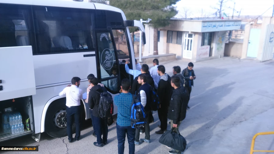 اعزام دانشجو معلمان  به مناطق عملیاتی دوران دفاع مقدس در قالب اردوی راهیان نور 4