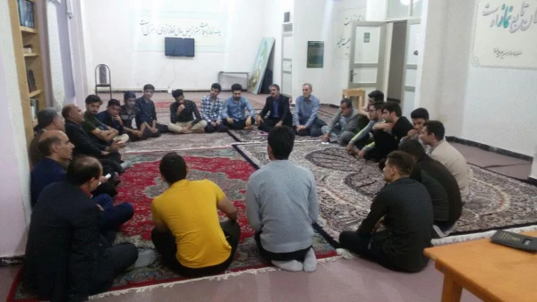 برگزاری جلسه پرسش و پاسخ  در سرای دانشجویی پردیس شهید مدرس با حضور سرپرست مدیریت پردیس های دانشگاه فرهنگیان استان 2