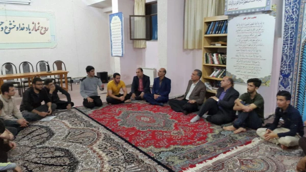 برگزاری جلسه پرسش و پاسخ  در سرای دانشجویی پردیس شهید مدرس با حضور سرپرست مدیریت پردیس های دانشگاه فرهنگیان استان 4