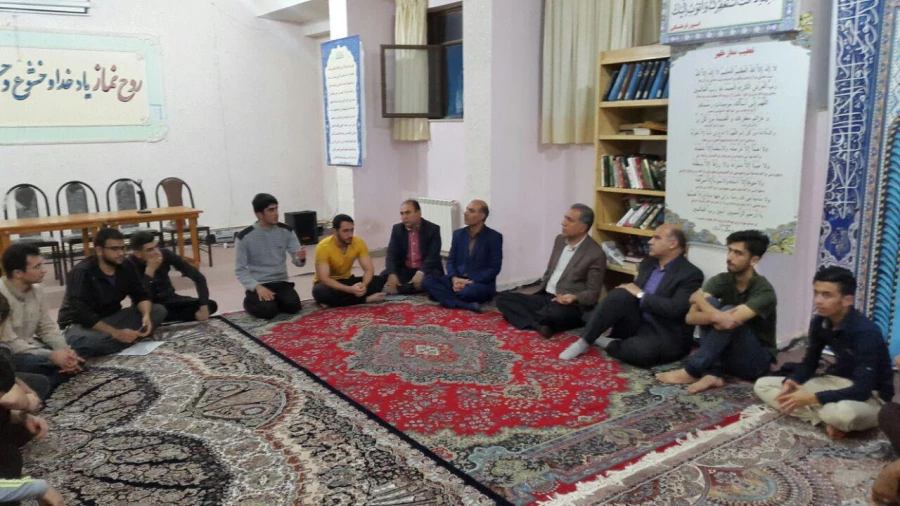 برگزاری جلسه پرسش و پاسخ  در سرای دانشجویی پردیس شهید مدرس با حضور سرپرست مدیریت پردیس های دانشگاه فرهنگیان استان 4