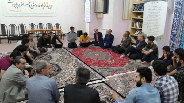 برگزاری جلسه پرسش و پاسخ  در سرای دانشجویی پردیس شهید مدرس با حضور سرپرست مدیریت پردیس های دانشگاه فرهنگیان استان 3