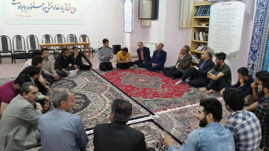 برگزاری جلسه پرسش و پاسخ  در سرای دانشجویی پردیس شهید مدرس با حضور سرپرست مدیریت پردیس های دانشگاه فرهنگیان استان 3