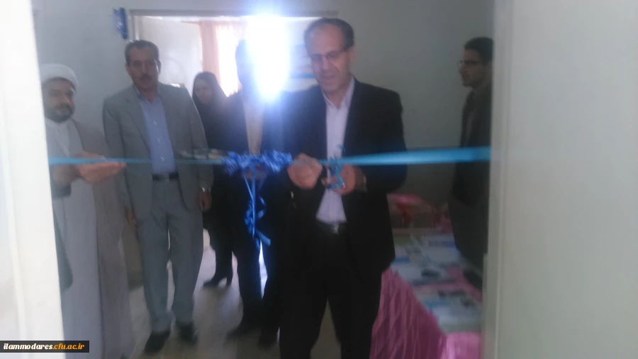 افتتاح نمایشگاه تولید وسایل کمک آموزشی معلم ساخته 2