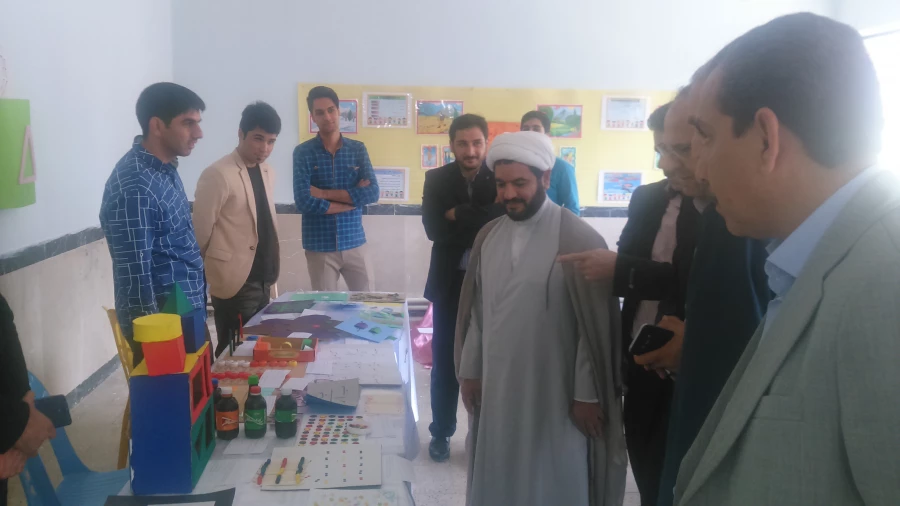 افتتاح نمایشگاه تولید وسایل کمک آموزشی معلم ساخته 6