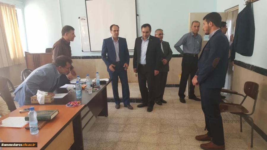 بازدید مدیر کل آموزش و پرورش استان ایلام  از روند انجام مصاحبه پذیرفته شدگان  آزمون استخدام پیمانی سال 1379 6