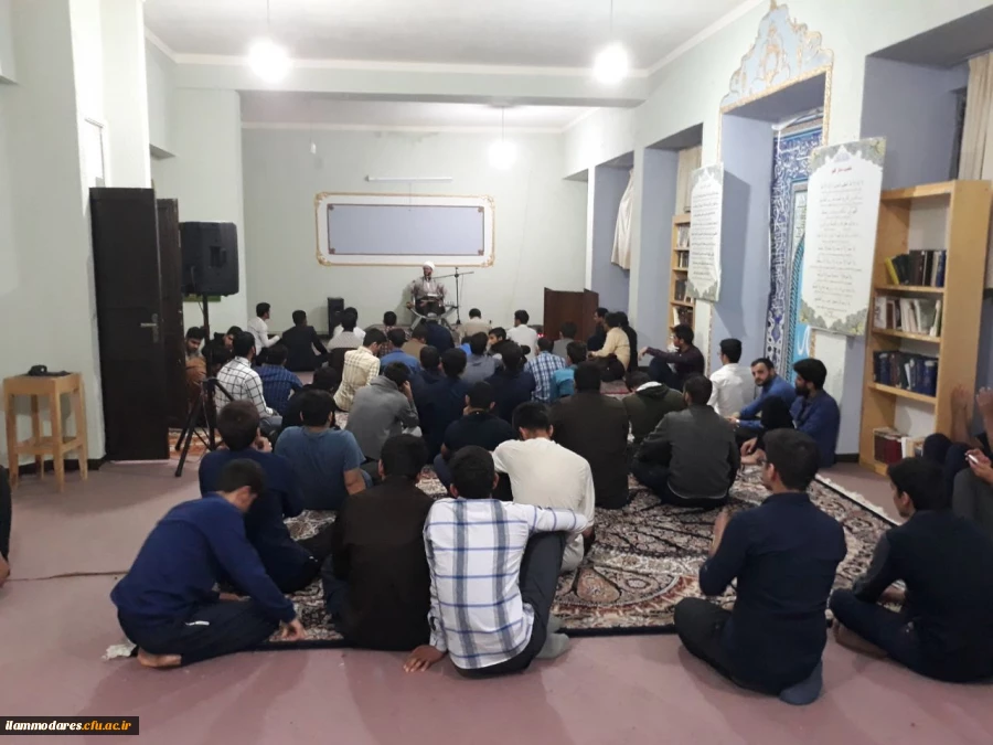 برگزاری جلسه ی کانون مهدویت و قرآن و عترت با موضوع ازدواج  5