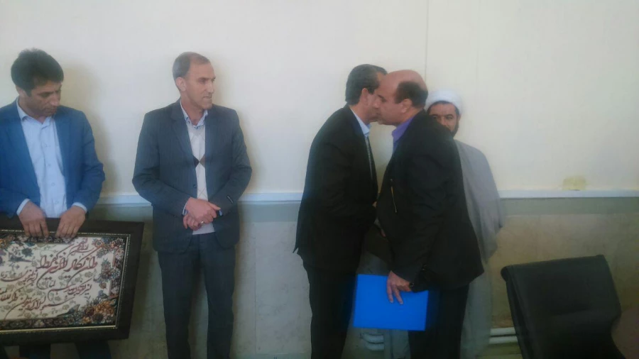 مراسم تکریم ومعارفه معاون آموزشی، فرهنگی، پژوهشی و توسعه و منابع انسانی و امور دانشجویی پردیس 9