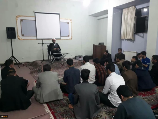 دیدار صمیمانه نماینده محترم ولی فقیه و امام جمعه ایلام با دانشجو معلمان پردیس شهید مدرس 3
