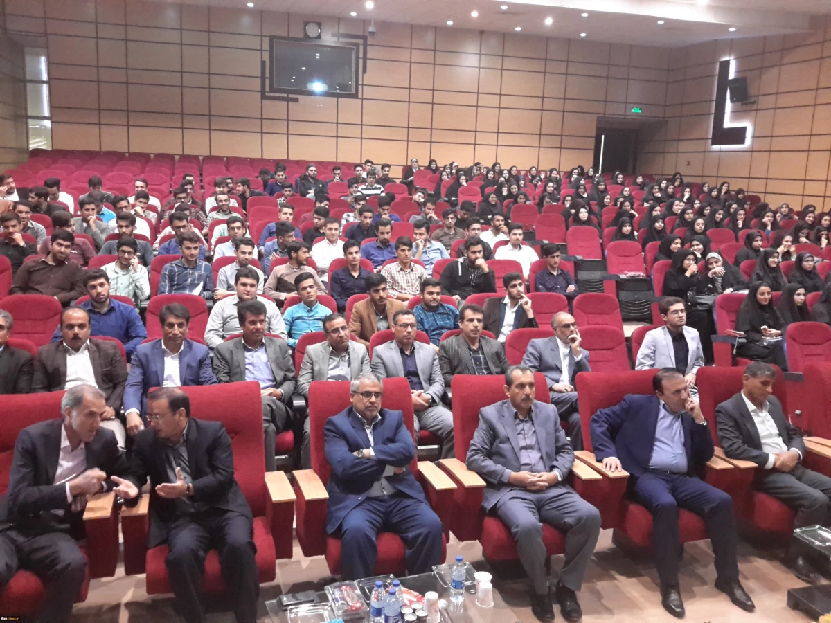 همایش «دهه سرآمدی آموزش» دانشگاه فرهنگیان استان ایلام برگزار گردید
 2