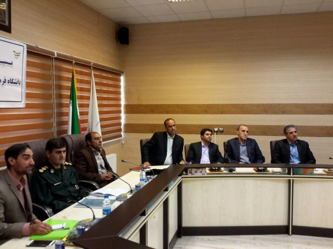 برگزاری نشست بسیج اساتید دانشگاه فرهنگیان با حضور فرماندهی محترم سپاه امیرالمرمنین(ع) استان 4