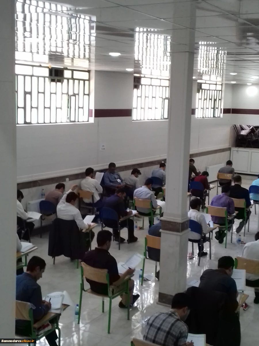 آزمون اصلح ویژه ی مهارت آموزان ماده 28 در پردیس امام جعفر صادق(ع) ایلام برگزار شد. 4