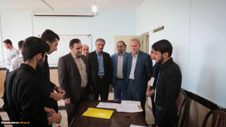 حضور آقای دکتر صالحیان در محل ثبت نام دانشجومعلمان جدیدالورود 3