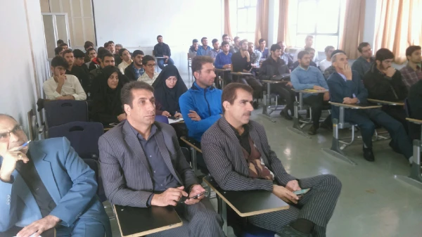 گزارشی از برگزاری اولین سمینار تخصصی دانشگاه فرهنگیان ایلام در سال تحصیلی جاری 5