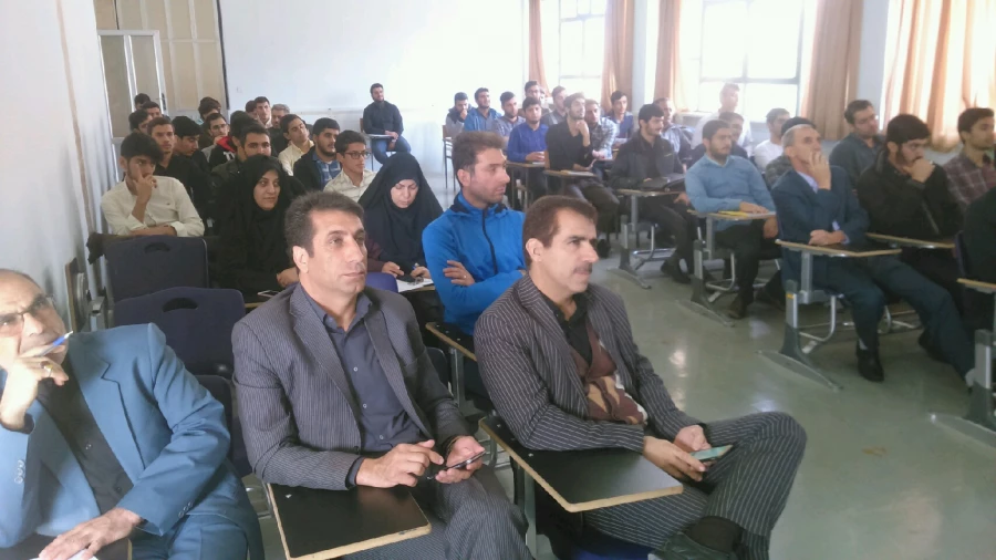 گزارشی از برگزاری اولین سمینار تخصصی دانشگاه فرهنگیان ایلام در سال تحصیلی جاری 5