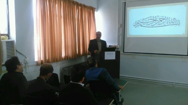 گزارشی از برگزاری اولین سمینار تخصصی دانشگاه فرهنگیان ایلام در سال تحصیلی جاری 7