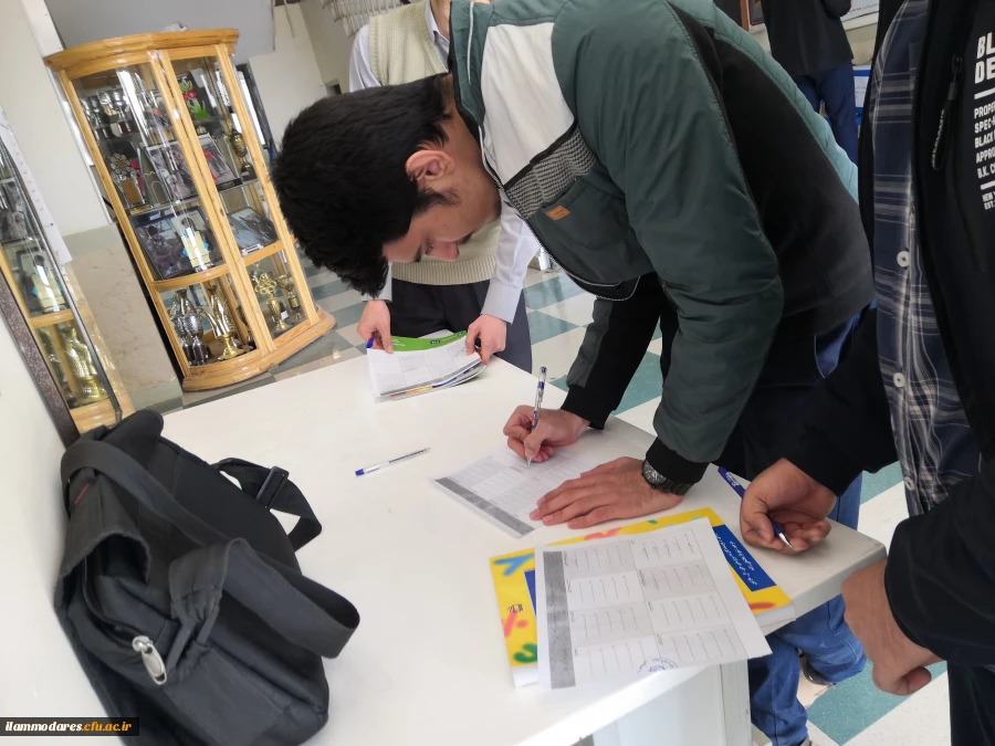 برگزاری انتخابات شورای کانون های فرهنگی و اجتماعی پردیس شهید مدرس ایلام  سال تحصیلی 99/98 2