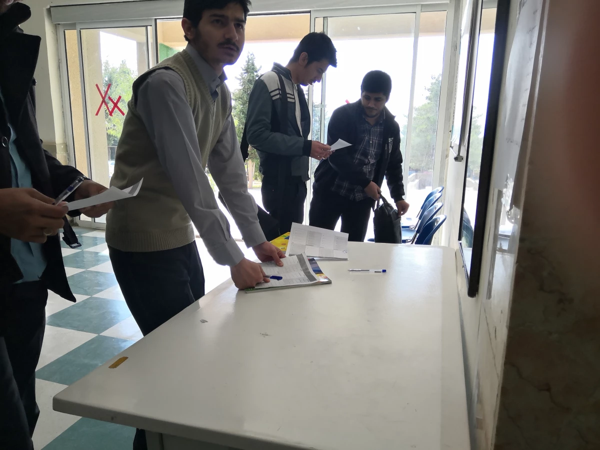 برگزاری انتخابات شورای کانون های فرهنگی و اجتماعی پردیس شهید مدرس ایلام  سال تحصیلی 99/98 8