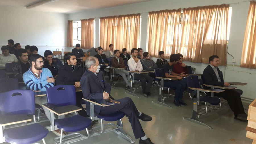 گزارش برگزاری کارگاه« اهمیت پژوهش در بالندگی دانشجو معلمان» پردیس شهید مدرس  3