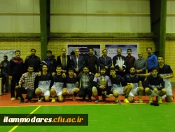 
برگزاری مسابقات جام فوتسال به مناسبت 16 آذر در پردیس شهید مدرس 7