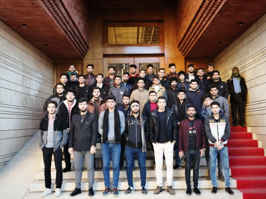 برگزاری اردوی زیارتی مشهد مقدس - قم 8