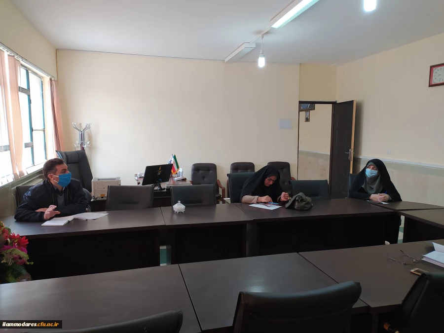 برگزاری جلسه شورای آموزشی پردیس شهید مدرس پیرامون بخشنامه شماره 2 سازمان مرکزی مبنی بر پیگیری آموزش از طریق فضای مجازی 3