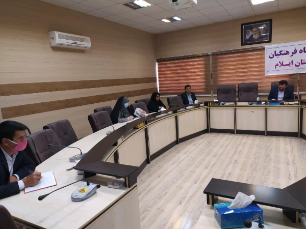 برگزاری جلسه شورای آموزشی پردیس های دانشگاه فرهنگیان ایلام پیرامون بررسی و شناسایی راهکارهای مناسب جهت اجرای بخشنامه سازمان مرکزی مبنی بر پیگیری آموزش از طریق فضای مجازی( بخشنامه 2) 5