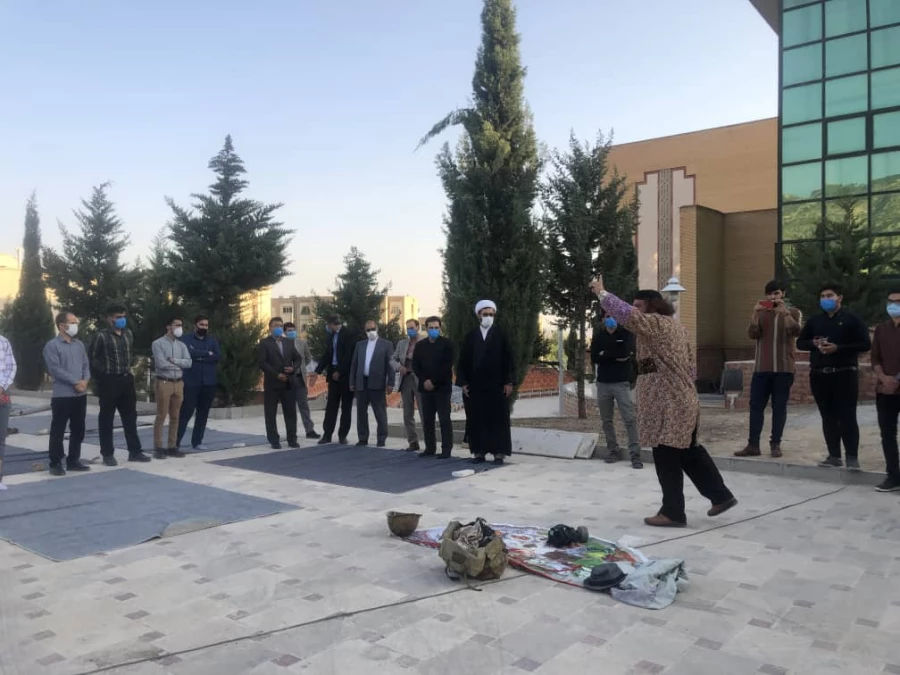 مراسم گرامیداشت هفته دفاع مقدس و تجلیل از مقام شامخ شهدای انقلاب اسلامی 8