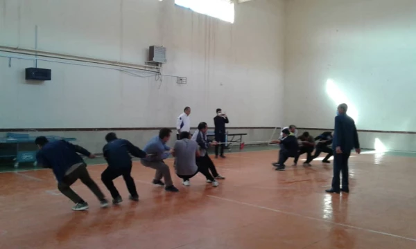 برگزاری مسابقات طناب کشی 4