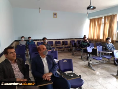 برگزاری کارگاه «تجزیه و تحلیل خطاهای زبانی دانش آموزان در مناطق دو زبانه»