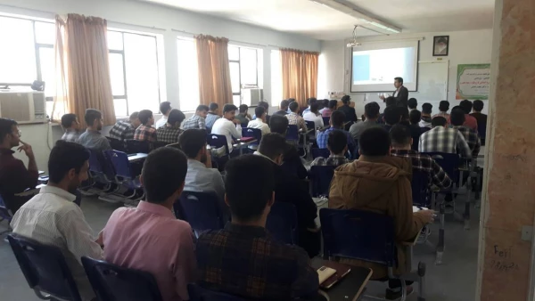 برگزاری کارگاه تخصصی- پژوهشی با عنوان «آموزش علوم تجربی دوره ابتدایی با رویکرد زمینه محور»  2