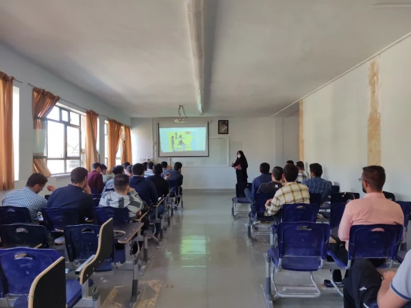 کارگاه آموزشی- تخصصی «روش های نوین تدریس علوم تجربی دوره ابتدایی » 7