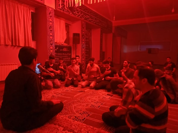 اجرای مراسم هفتگی هیئت مذهبی ریحانه الحسین(س) در پردیس شهید مدرس دانشگاه فرهنگیان ایلام 2